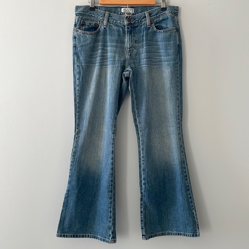 American Eagle Outfitters 1977 Hipster Mid Rise Boot Cut Jeans